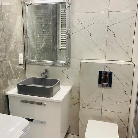 Hanza Tower 511 Basen, Sauna, Jacuzzi Apartment